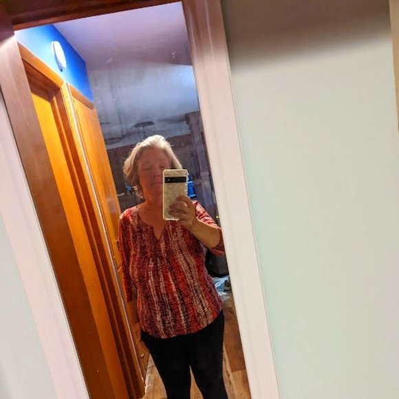 Red & White 3/4 Sleeve Top for Women - Picture 1 of 3